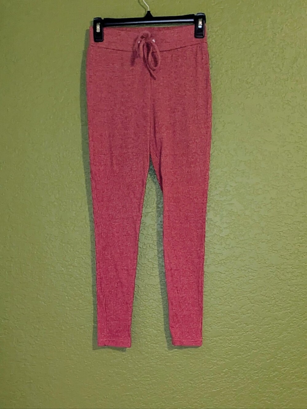 Ribbed Knit Drawstring Leggings - Rose Red Colored